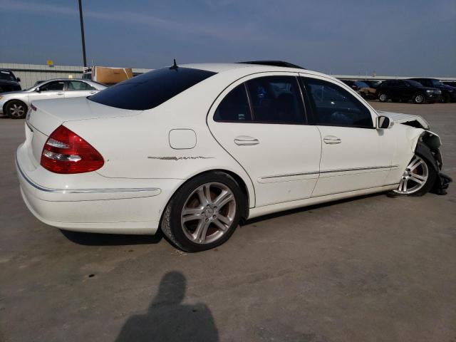 Photo 2 VIN: WDBUF70J34A506308 - MERCEDES-BENZ E-CLASS 