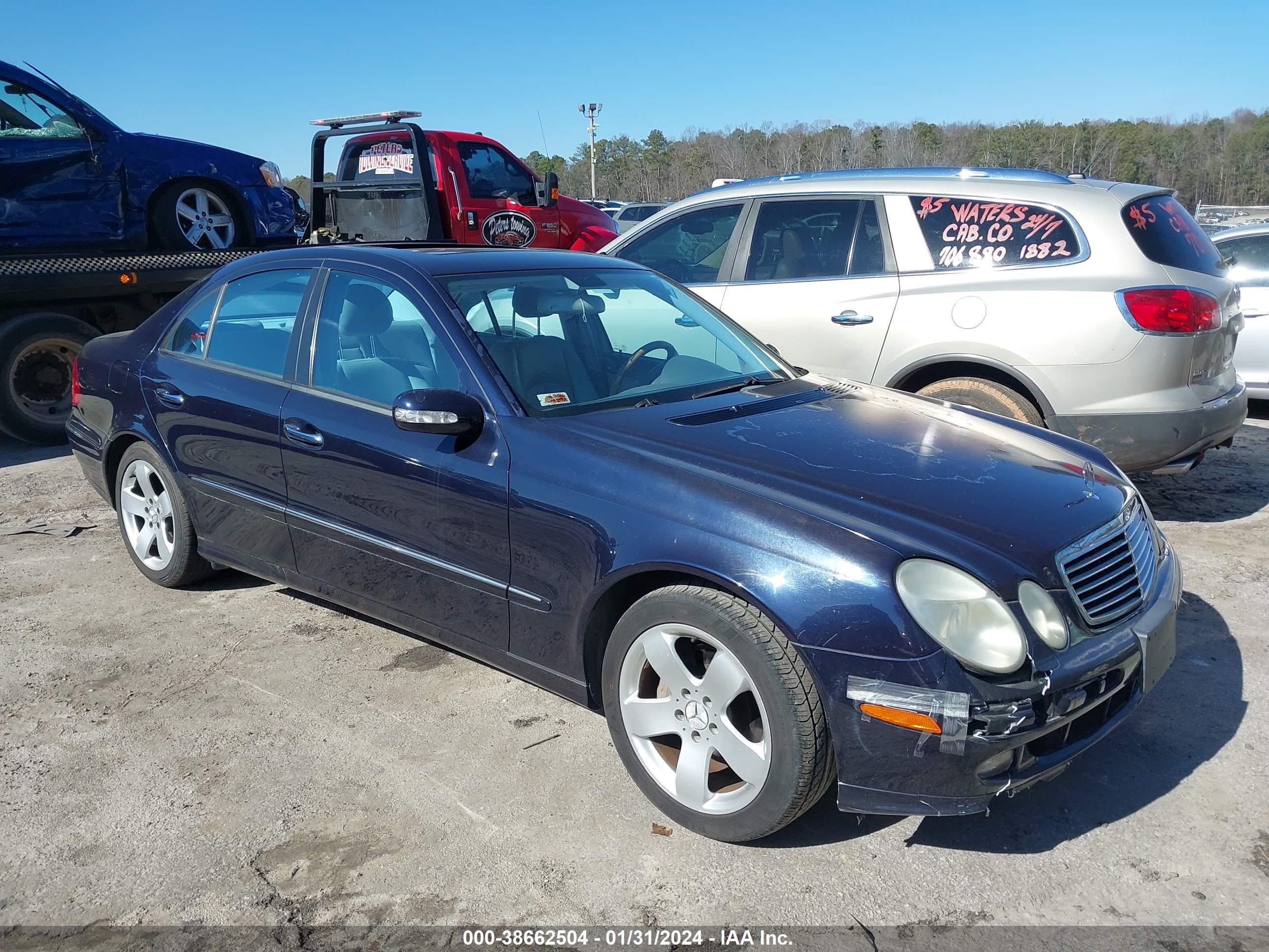 Photo 0 VIN: WDBUF70J35A749022 - MERCEDES-BENZ E-KLASSE 