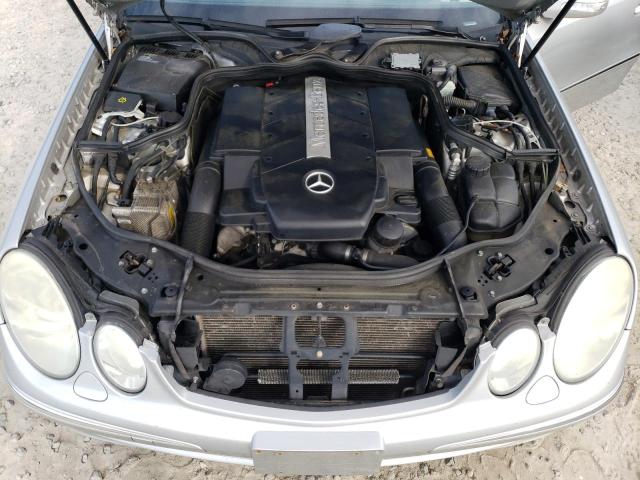 Photo 10 VIN: WDBUF70J43A136243 - MERCEDES-BENZ E 500 