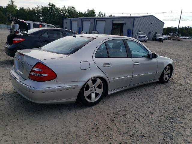 Photo 2 VIN: WDBUF70J43A136243 - MERCEDES-BENZ E 500 