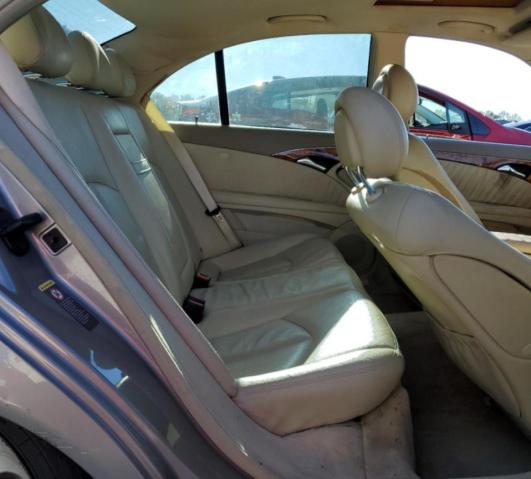 Photo 9 VIN: WDBUF70J44A406041 - MERCEDES-BENZ E 500 