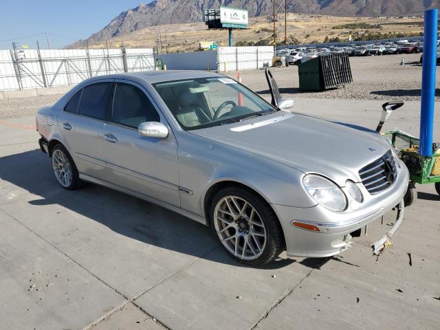 Photo 3 VIN: WDBUF70J53A184754 - MERCEDES-BENZ E 500 