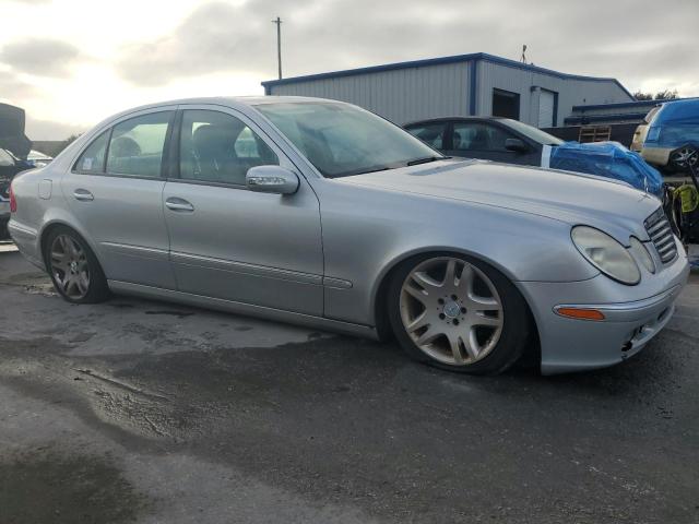 Photo 3 VIN: WDBUF70J63A328988 - MERCEDES-BENZ E 500 