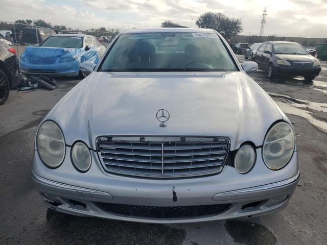 Photo 4 VIN: WDBUF70J63A328988 - MERCEDES-BENZ E 500 