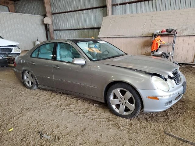 Photo 3 VIN: WDBUF70J64A551047 - MERCEDES-BENZ E 500 