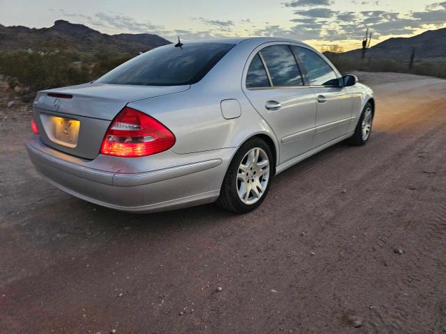 Photo 3 VIN: WDBUF70J83A252853 - MERCEDES-BENZ E 500 