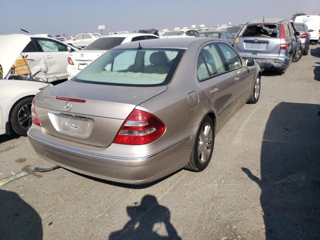 Photo 2 VIN: WDBUF70J84A497153 - MERCEDES-BENZ E 500 