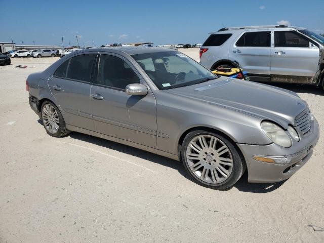 Photo 3 VIN: WDBUF70JX3A200124 - MERCEDES-BENZ E 500 