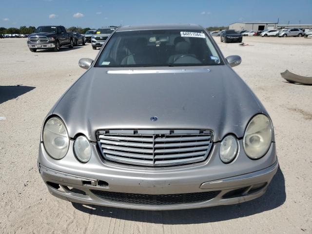 Photo 4 VIN: WDBUF70JX3A200124 - MERCEDES-BENZ E 500 