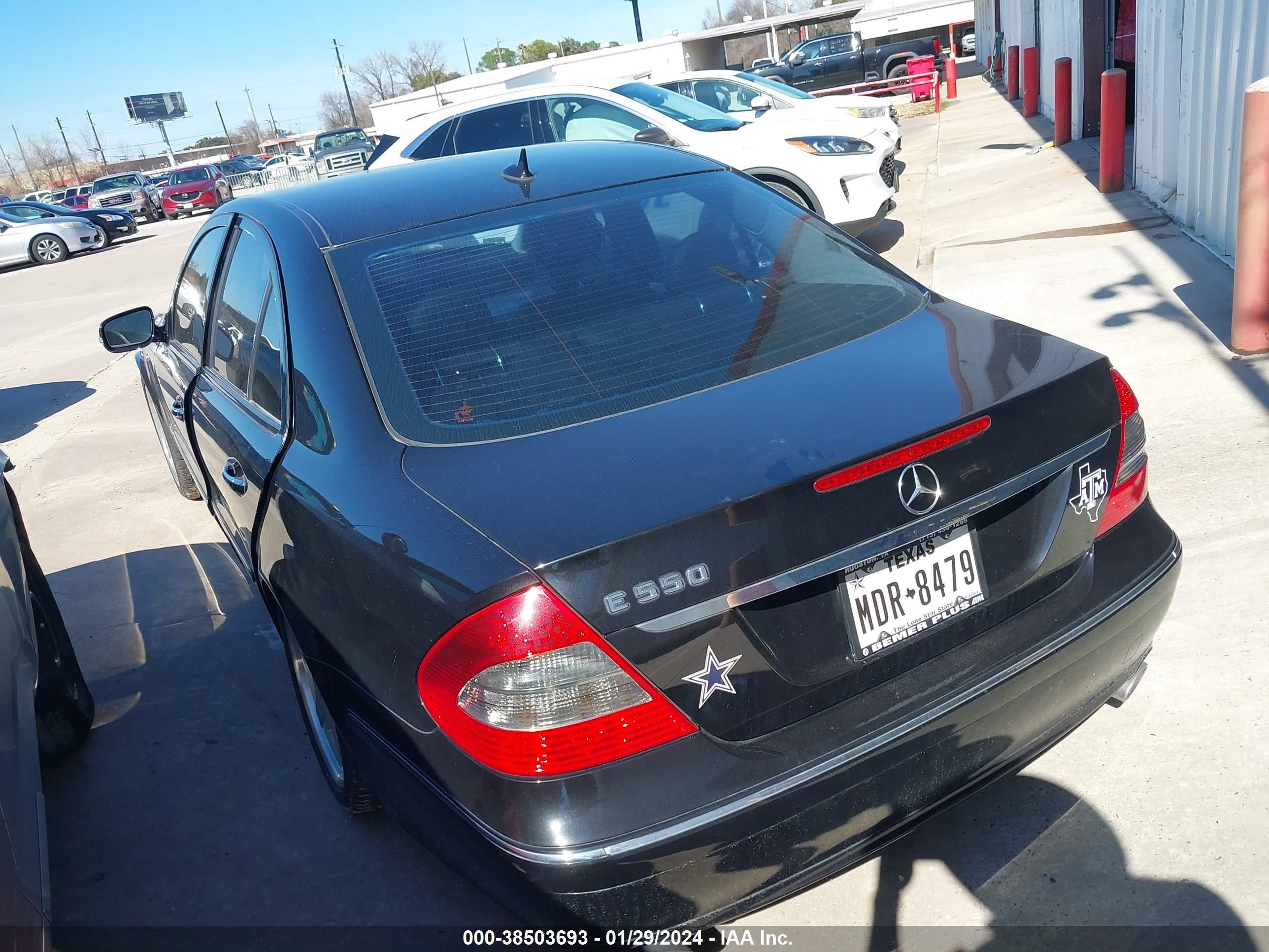 Photo 2 VIN: WDBUF72X27B070955 - MERCEDES-BENZ E-KLASSE 