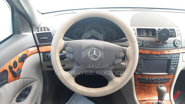 Photo 14 VIN: WDBUF72X39B361046 - MERCEDES E 