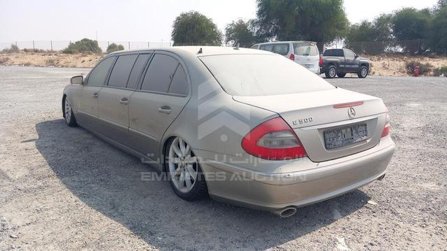 Photo 7 VIN: WDBUF72X39B361046 - MERCEDES E 