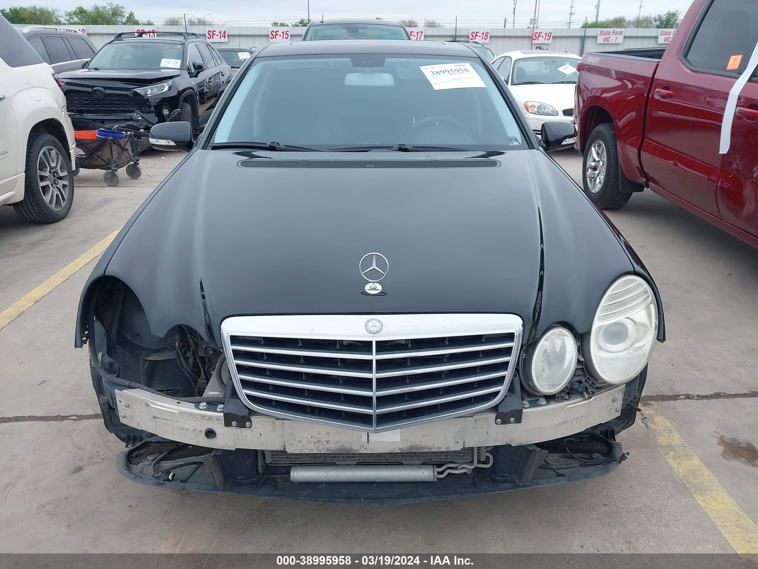 Photo 12 VIN: WDBUF72X58B297204 - MERCEDES-BENZ NULL 