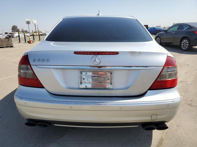 Photo 5 VIN: WDBUF72X67A985300 - MERCEDES-BENZ E 550 