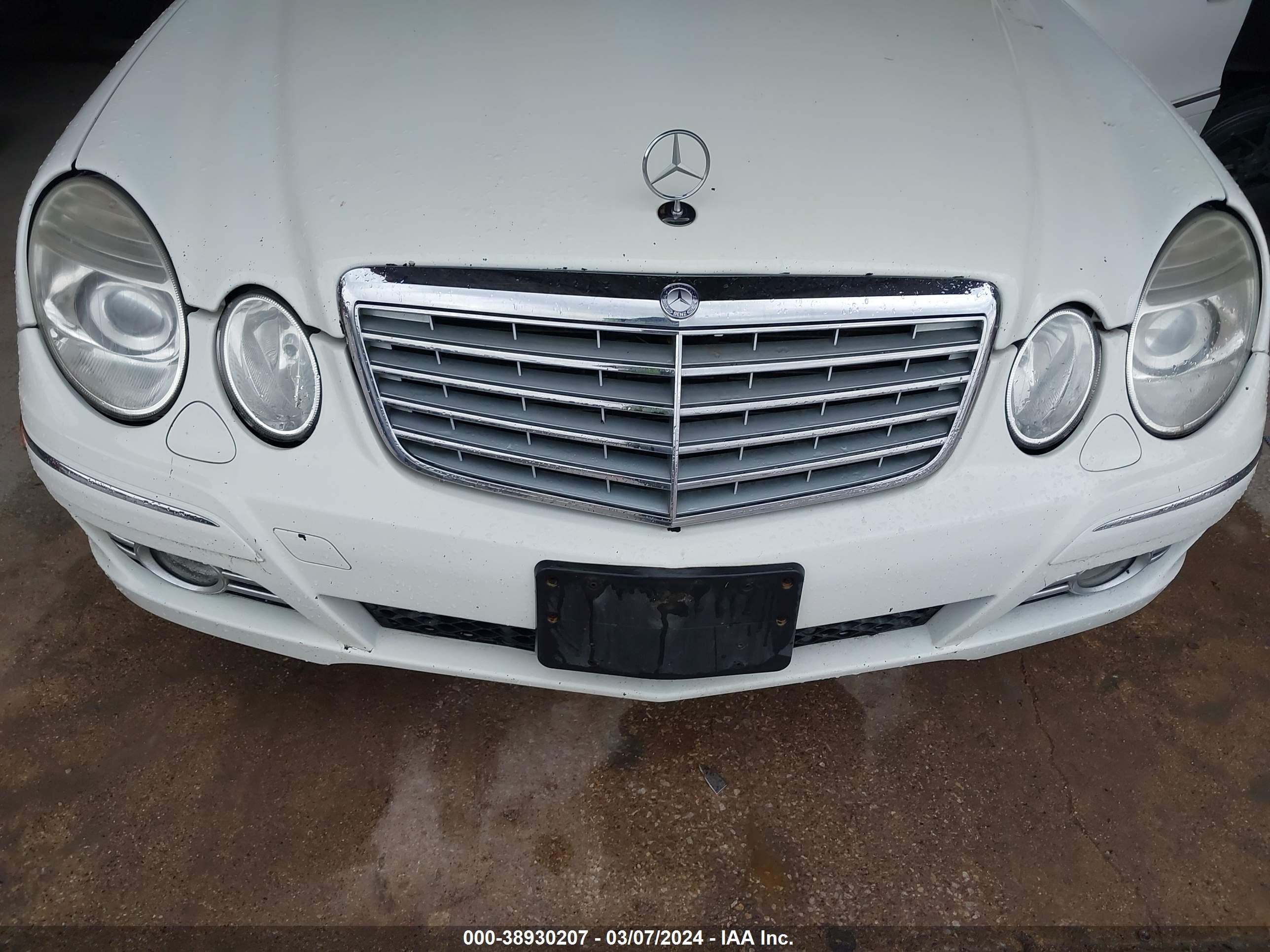 Photo 5 VIN: WDBUF72X97B083752 - MERCEDES-BENZ NULL 