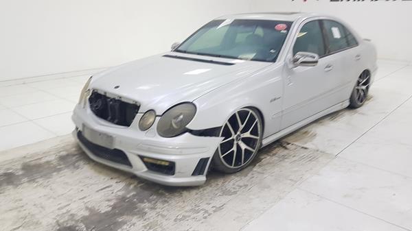 Photo 2 VIN: WDBUF77X97B003763 - MERCEDES-BENZ E 63 AMG 