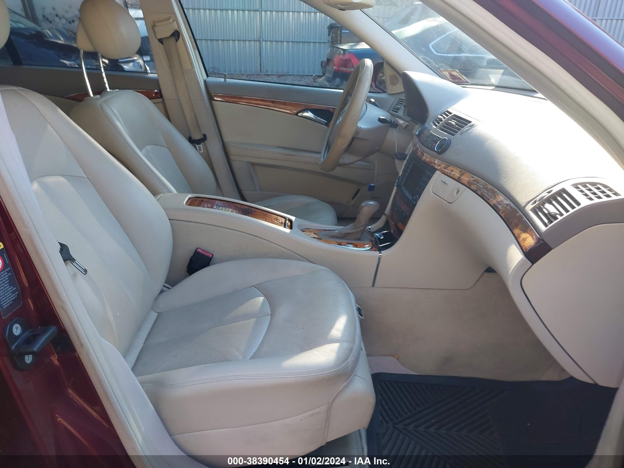 Photo 4 VIN: WDBUF82J25X178803 - MERCEDES-BENZ E-KLASSE 