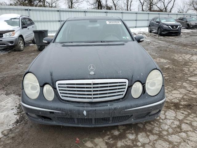 Photo 4 VIN: WDBUF82J45X179256 - MERCEDES-BENZ E-CLASS 