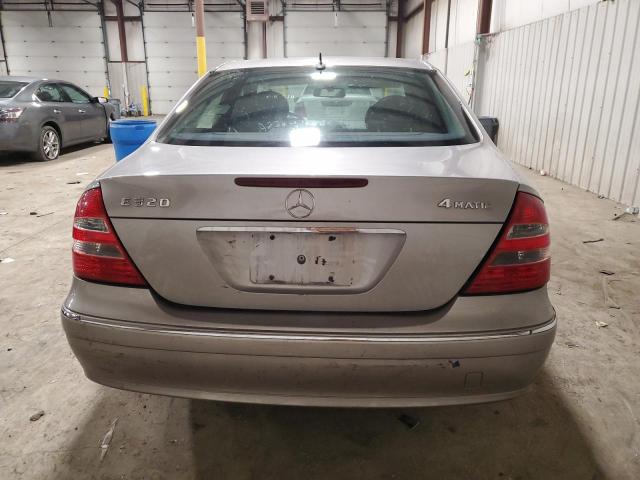 Photo 5 VIN: WDBUF82J95X172223 - MERCEDES-BENZ E-CLASS 