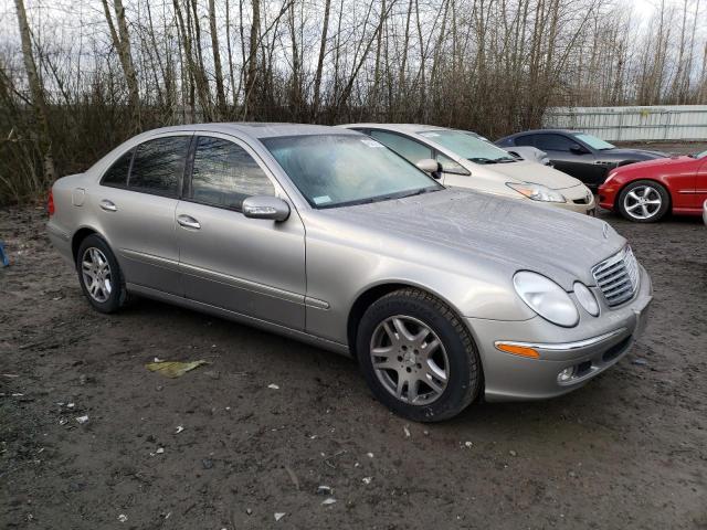 Photo 3 VIN: WDBUF82JX4X112708 - MERCEDES-BENZ E-CLASS 