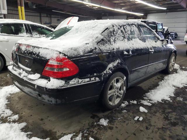 Photo 2 VIN: WDBUF83J05X181780 - MERCEDES-BENZ E 500 4MAT 