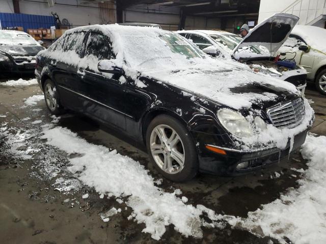 Photo 3 VIN: WDBUF83J05X181780 - MERCEDES-BENZ E 500 4MAT 