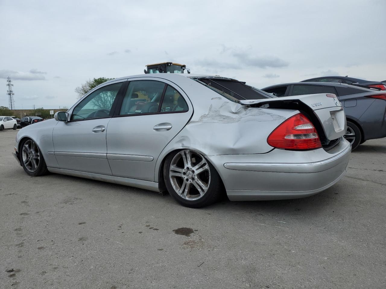 Photo 1 VIN: WDBUF83J24X159603 - MERCEDES-BENZ E-KLASSE 