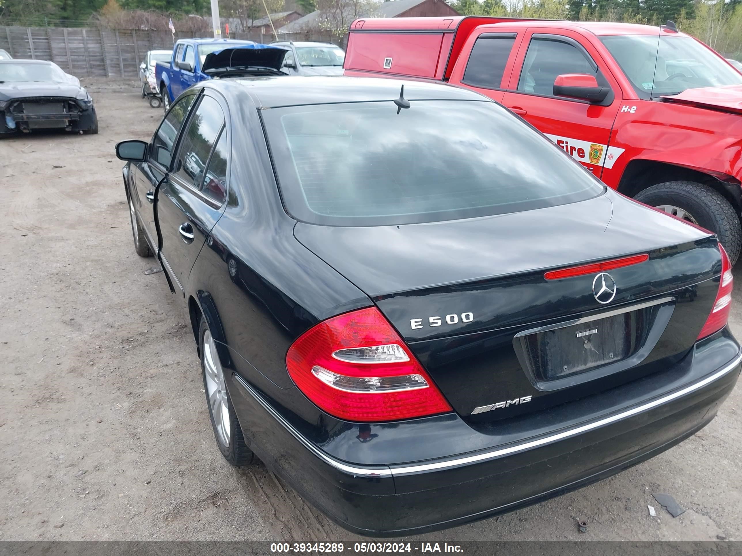 Photo 2 VIN: WDBUF83J54X116311 - MERCEDES-BENZ NULL 