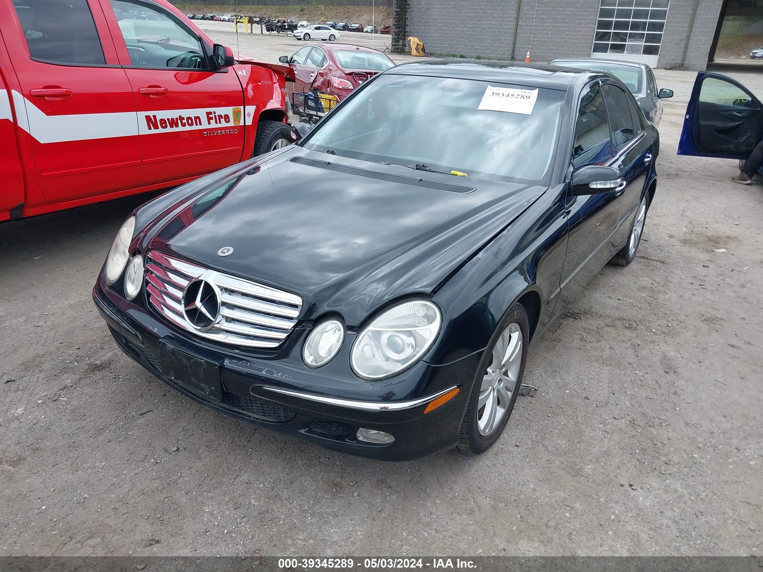 Photo 5 VIN: WDBUF83J54X116311 - MERCEDES-BENZ NULL 