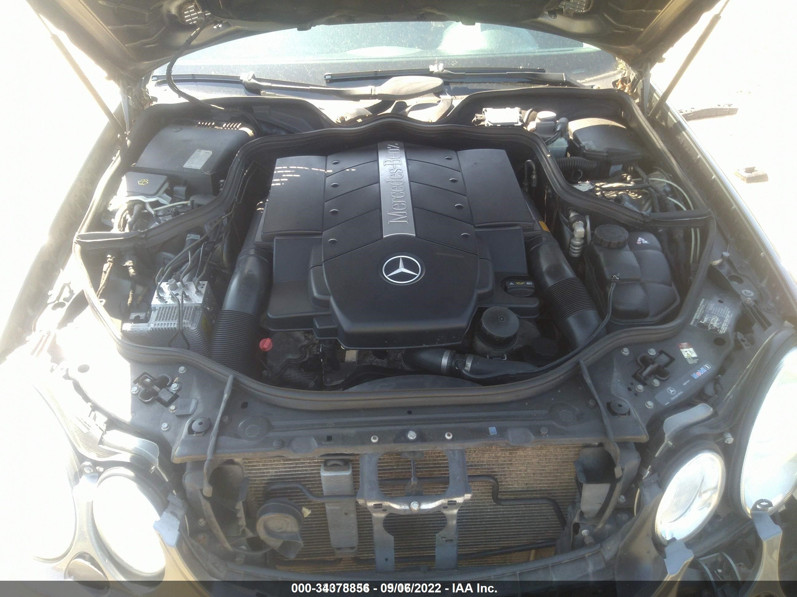 Photo 9 VIN: WDBUF83J54X123386 - MERCEDES-BENZ E-KLASSE 