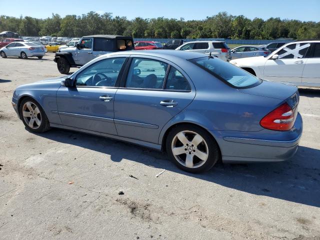 Photo 1 VIN: WDBUF83J95X169983 - MERCEDES-BENZ E 500 4MAT 