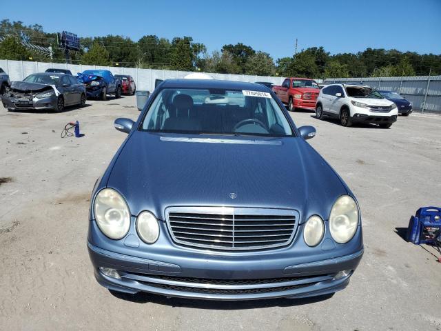 Photo 4 VIN: WDBUF83J95X169983 - MERCEDES-BENZ E 500 4MAT 