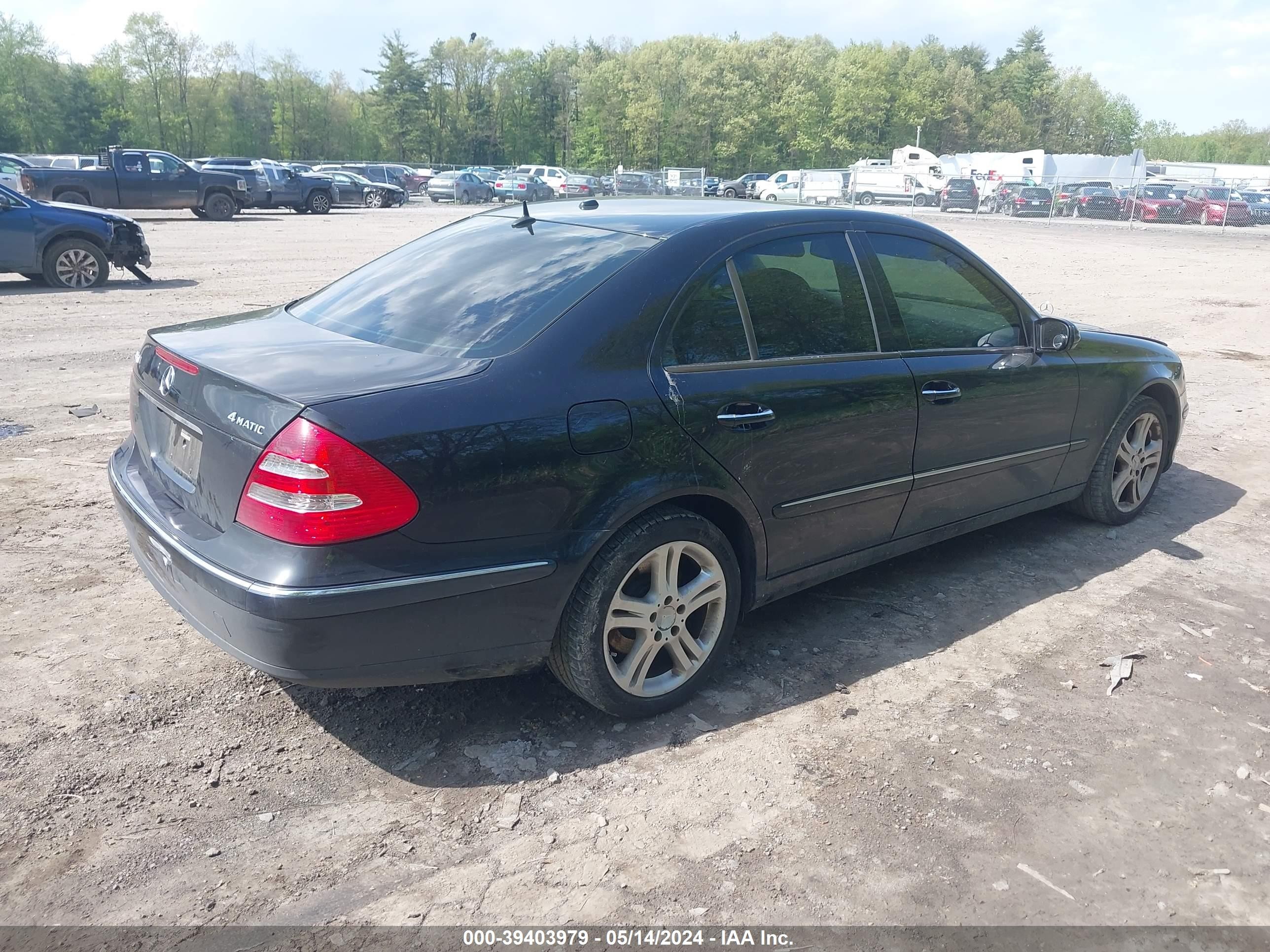 Photo 3 VIN: WDBUF87J56X206670 - MERCEDES-BENZ NULL 