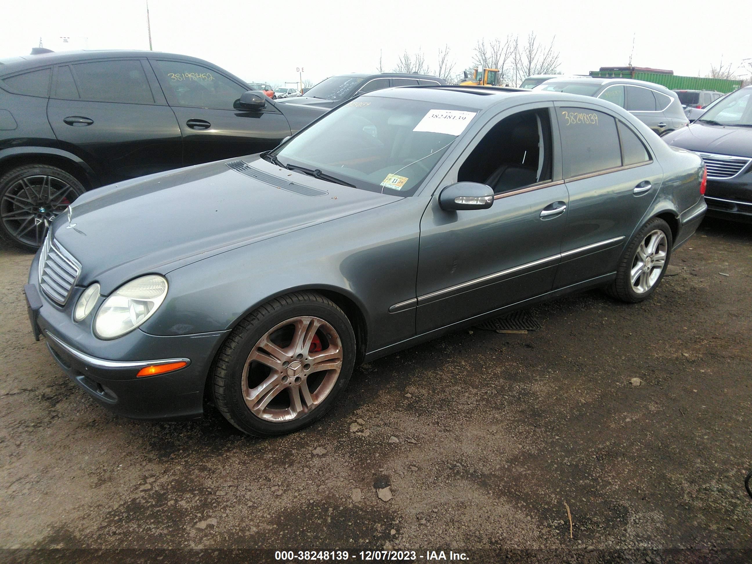 Photo 1 VIN: WDBUF87J76X190598 - MERCEDES-BENZ NULL 