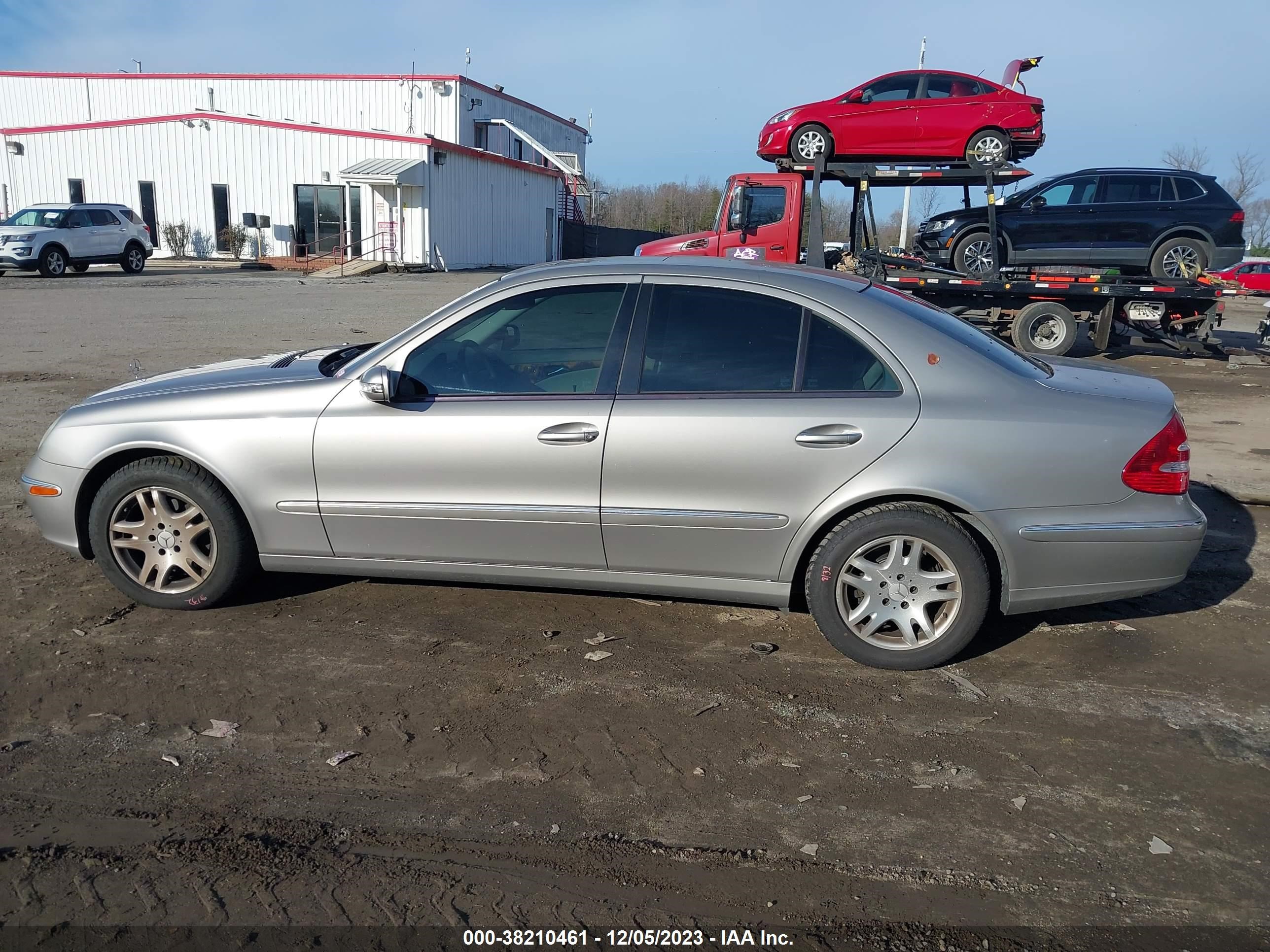 Photo 13 VIN: WDBUF87J96X187461 - MERCEDES-BENZ E-KLASSE 