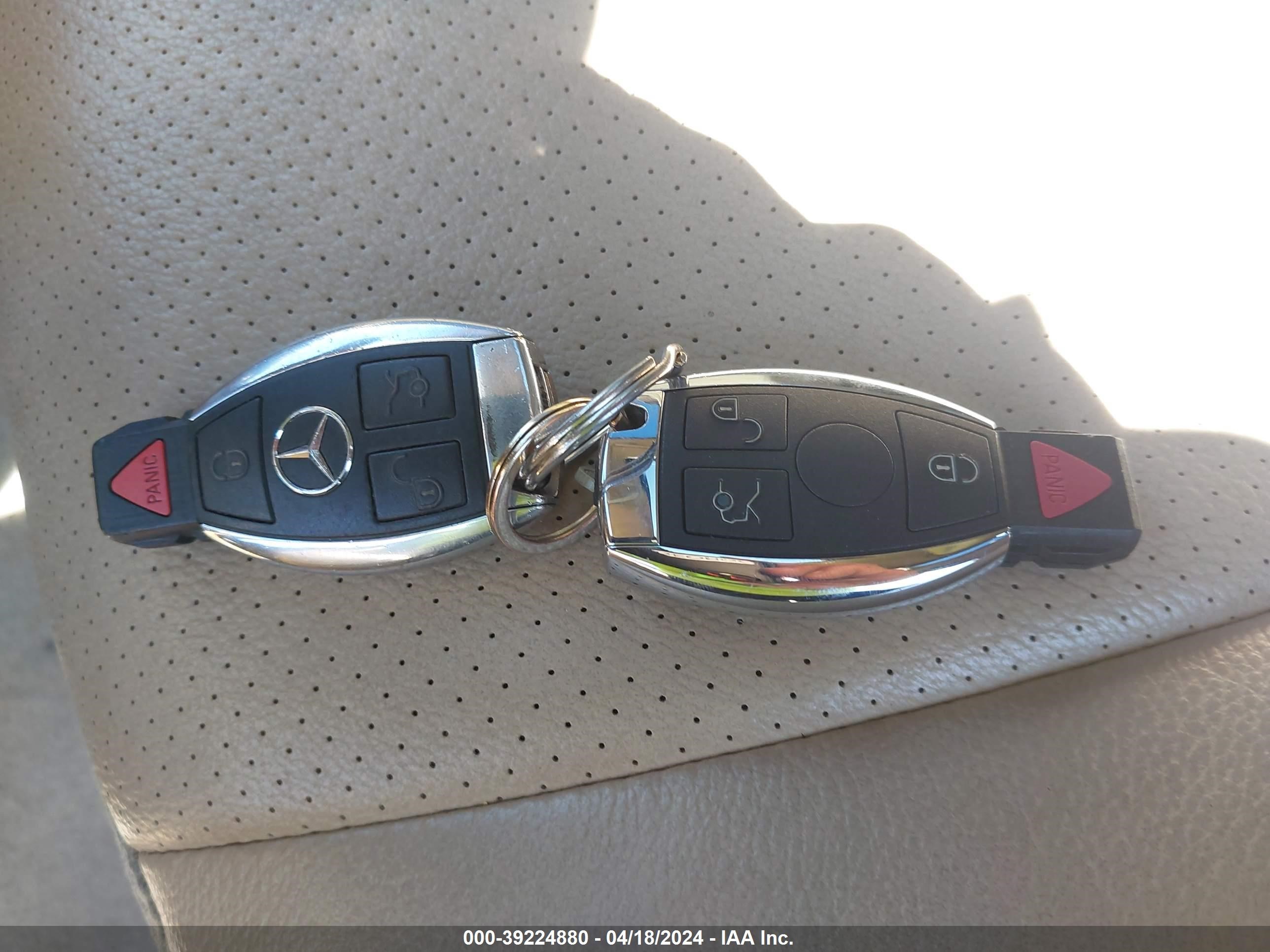 Photo 10 VIN: WDBUF87X08B262844 - MERCEDES-BENZ NULL 