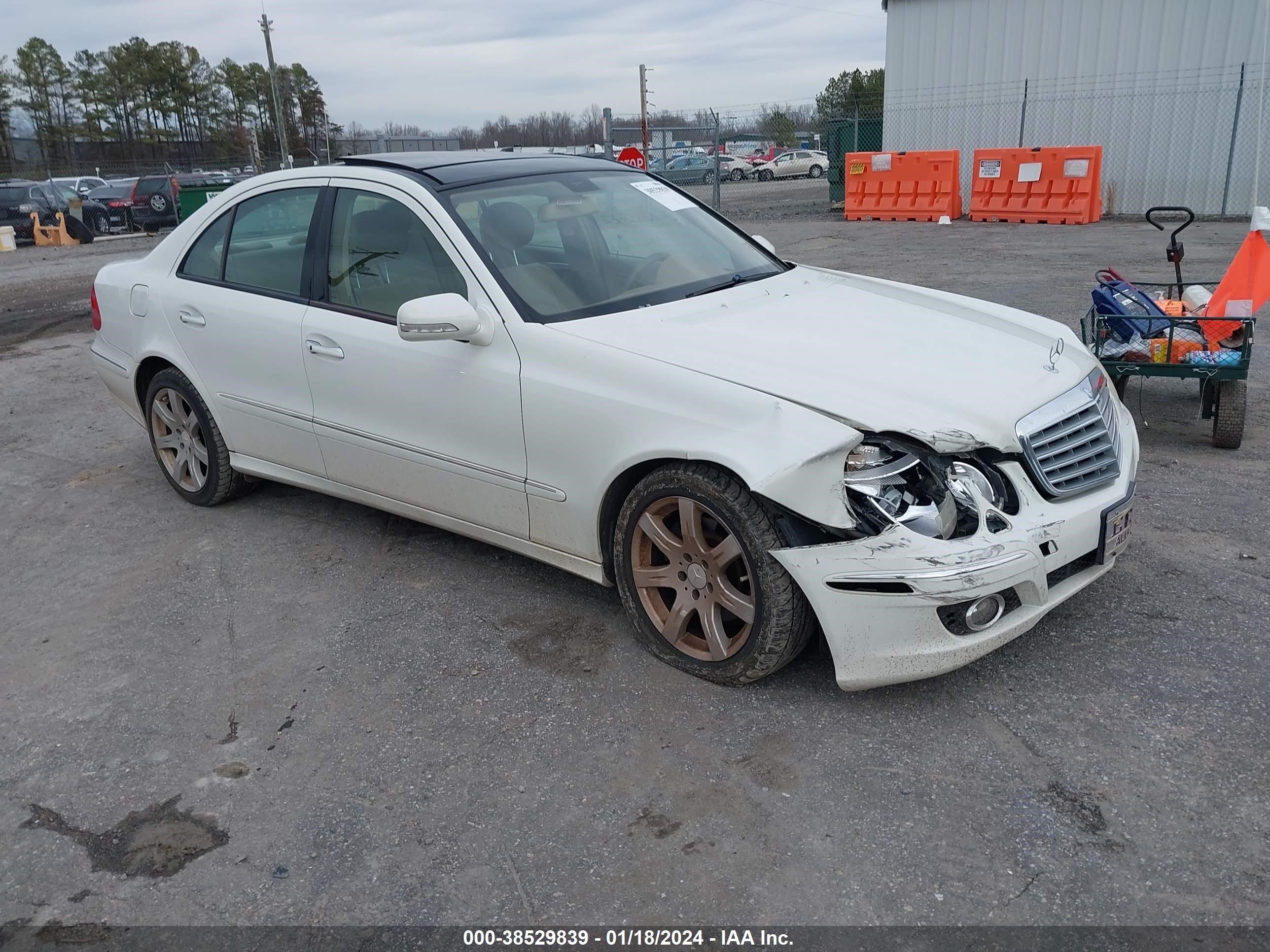 Photo 0 VIN: WDBUF87X08B273374 - MERCEDES-BENZ E-KLASSE 