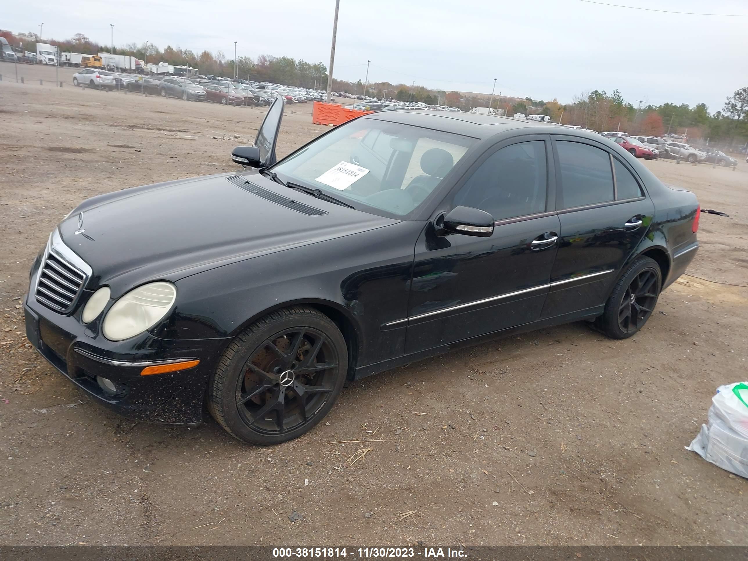 Photo 1 VIN: WDBUF87X18B232851 - MERCEDES-BENZ E-KLASSE 