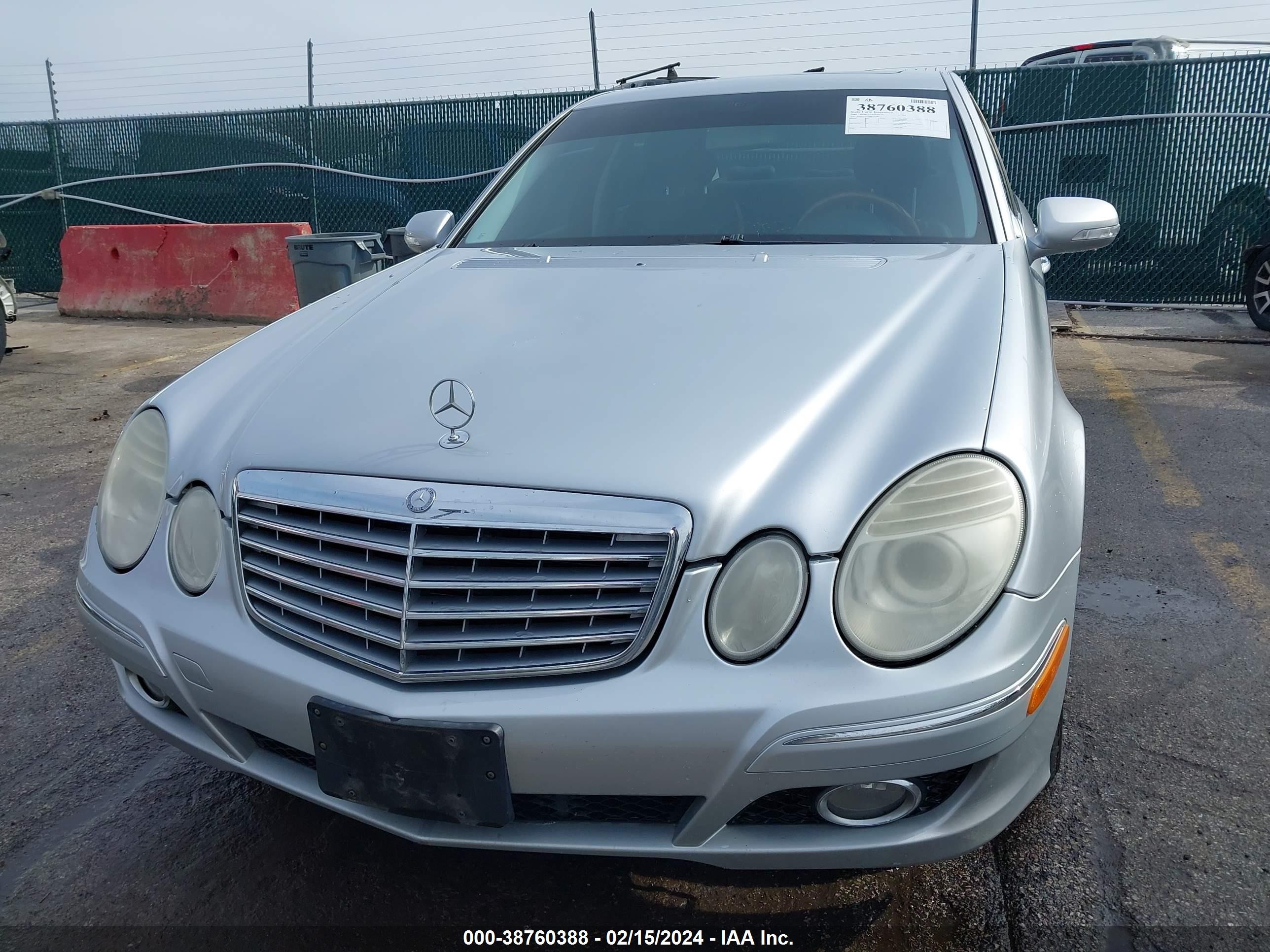 Photo 11 VIN: WDBUF87X28B322283 - MERCEDES-BENZ NULL 