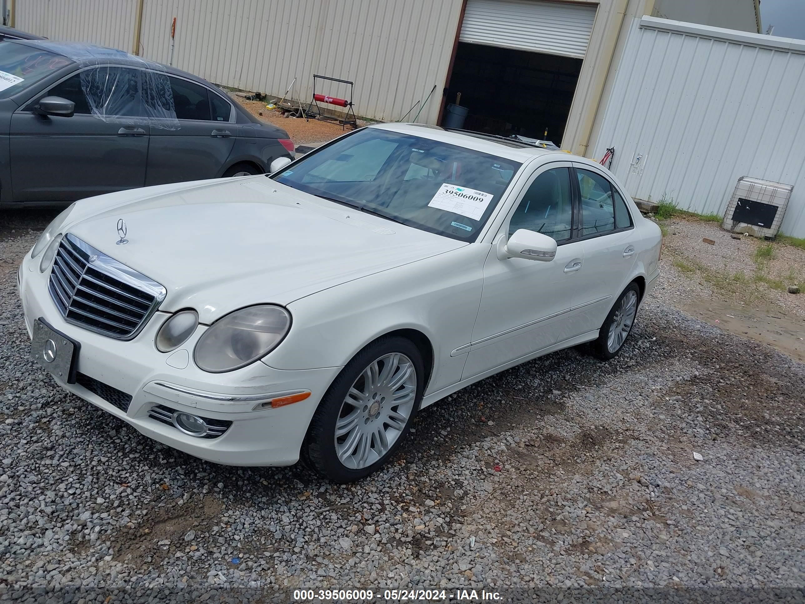 Photo 1 VIN: WDBUF87X28B342484 - MERCEDES-BENZ NULL 