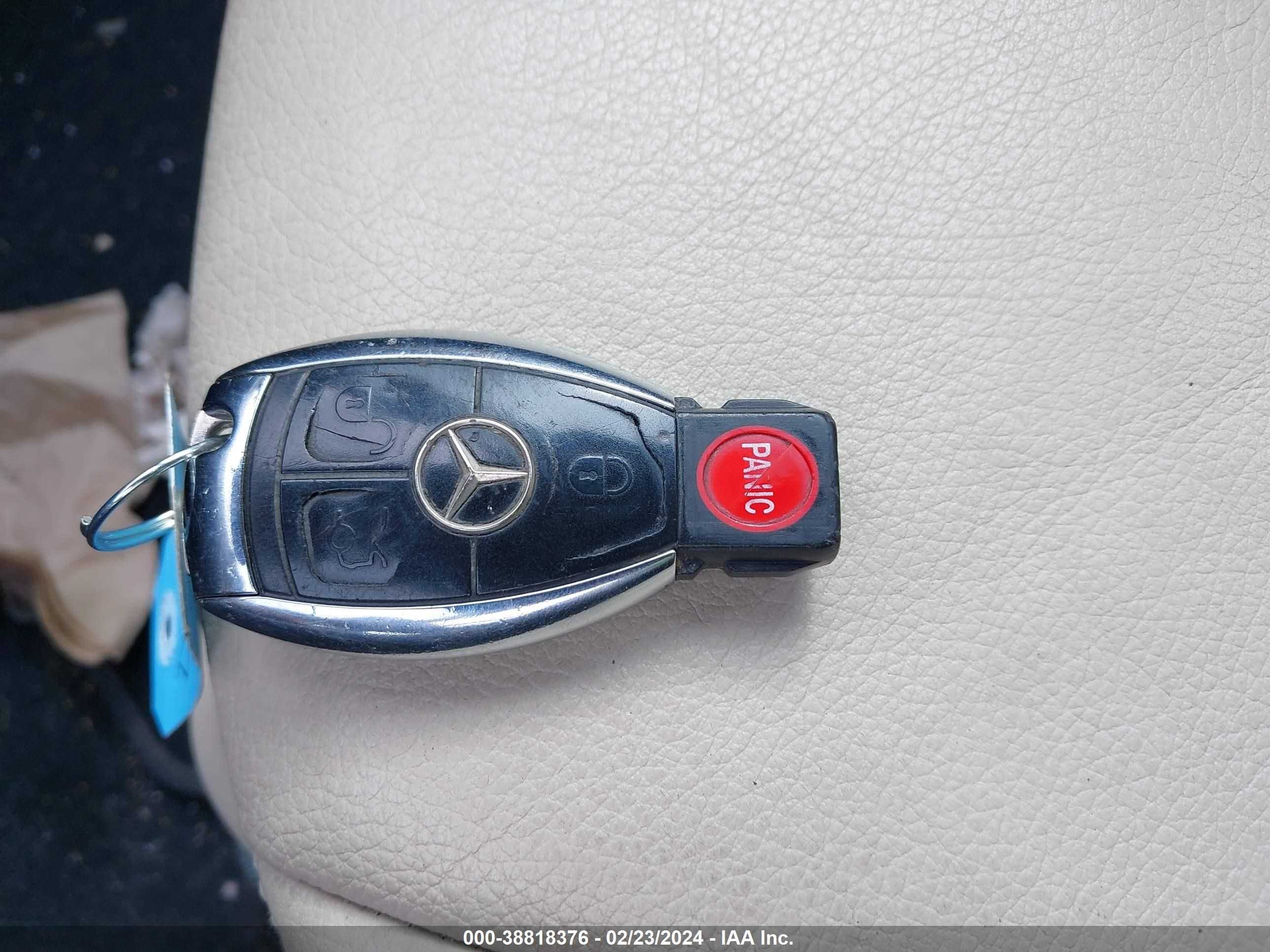 Photo 10 VIN: WDBUF87X38B204145 - MERCEDES-BENZ NULL 