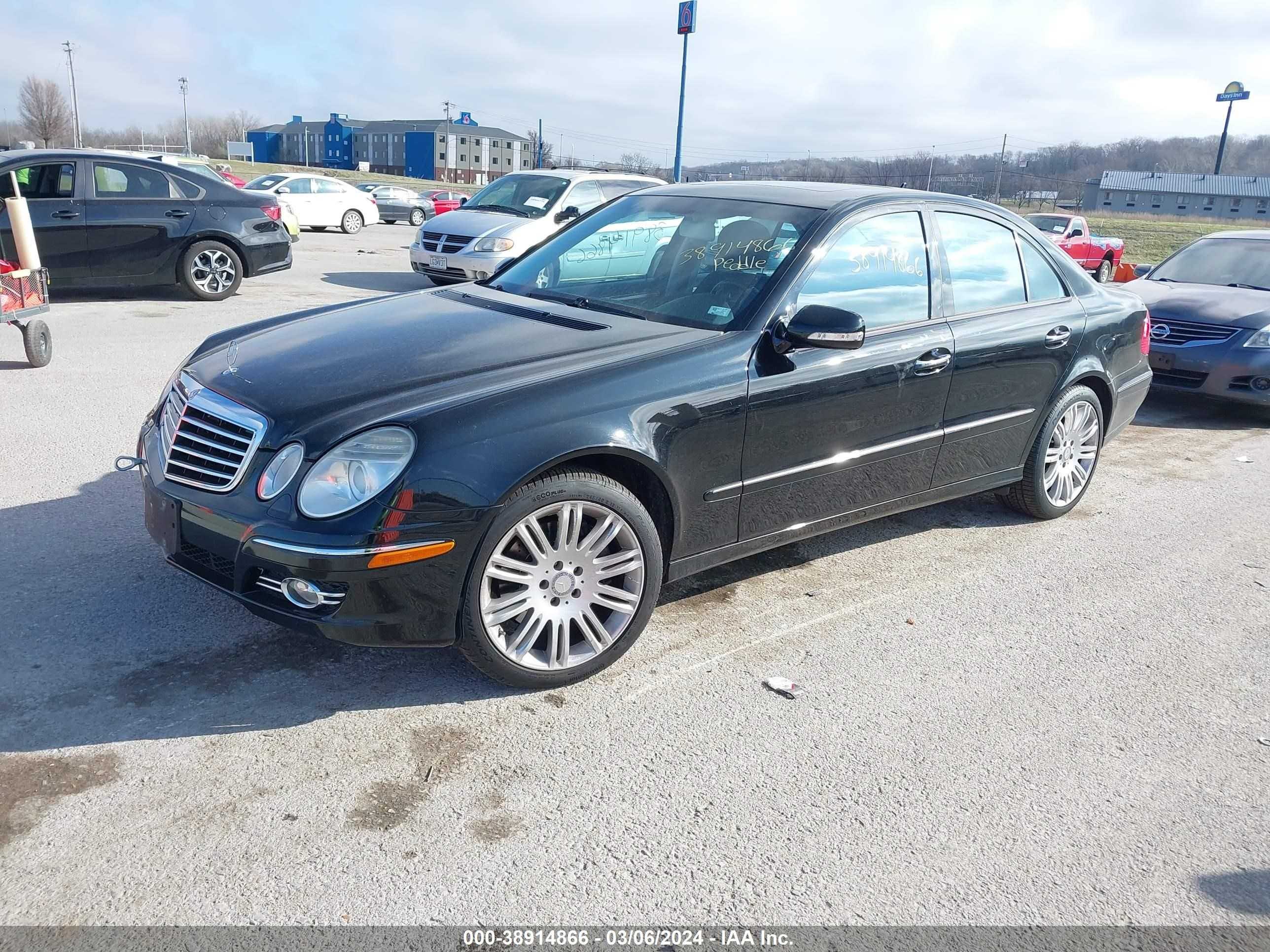 Photo 1 VIN: WDBUF87X78B247290 - MERCEDES-BENZ NULL 