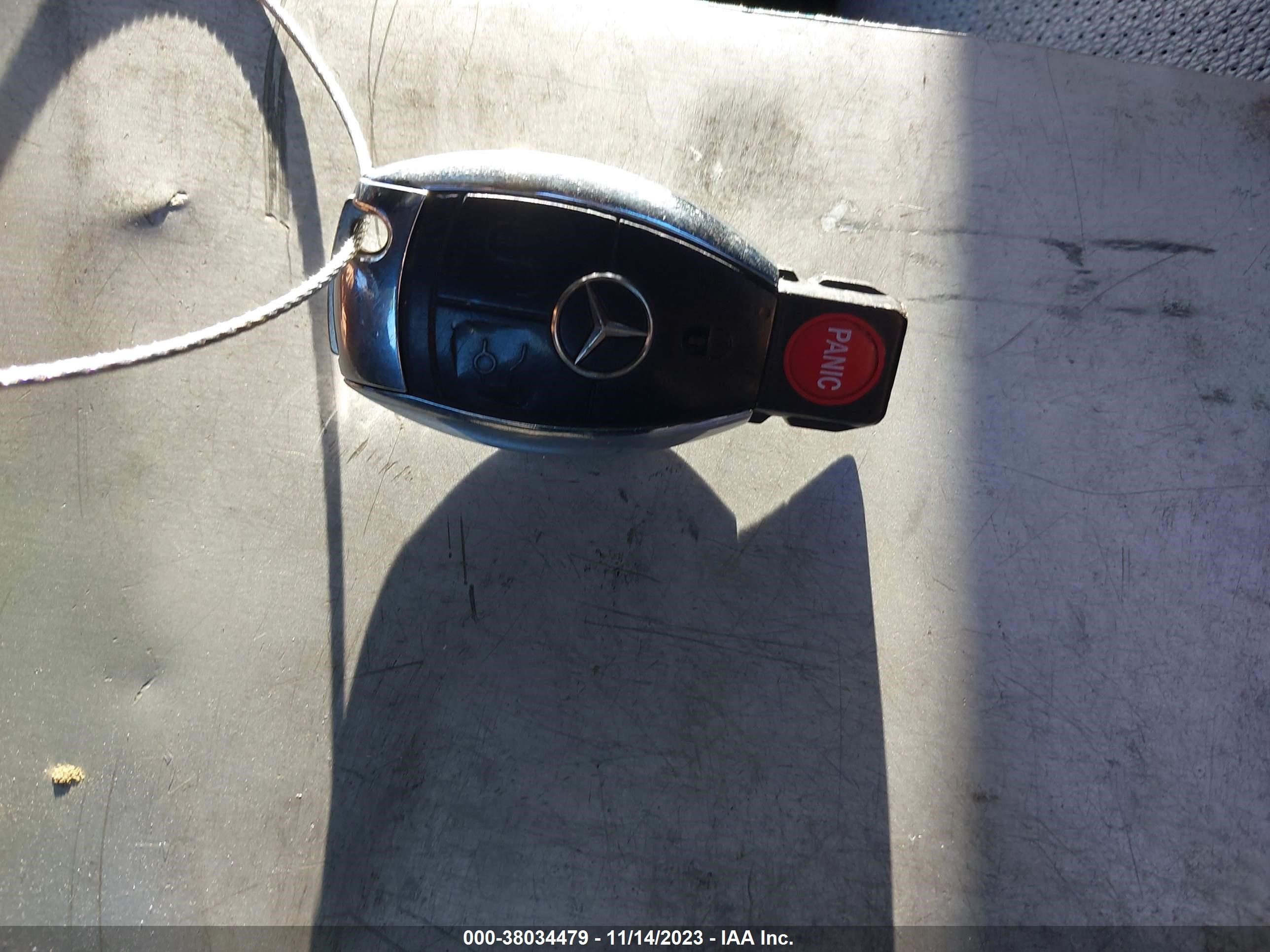 Photo 10 VIN: WDBUF87X88B325270 - MERCEDES-BENZ NULL 