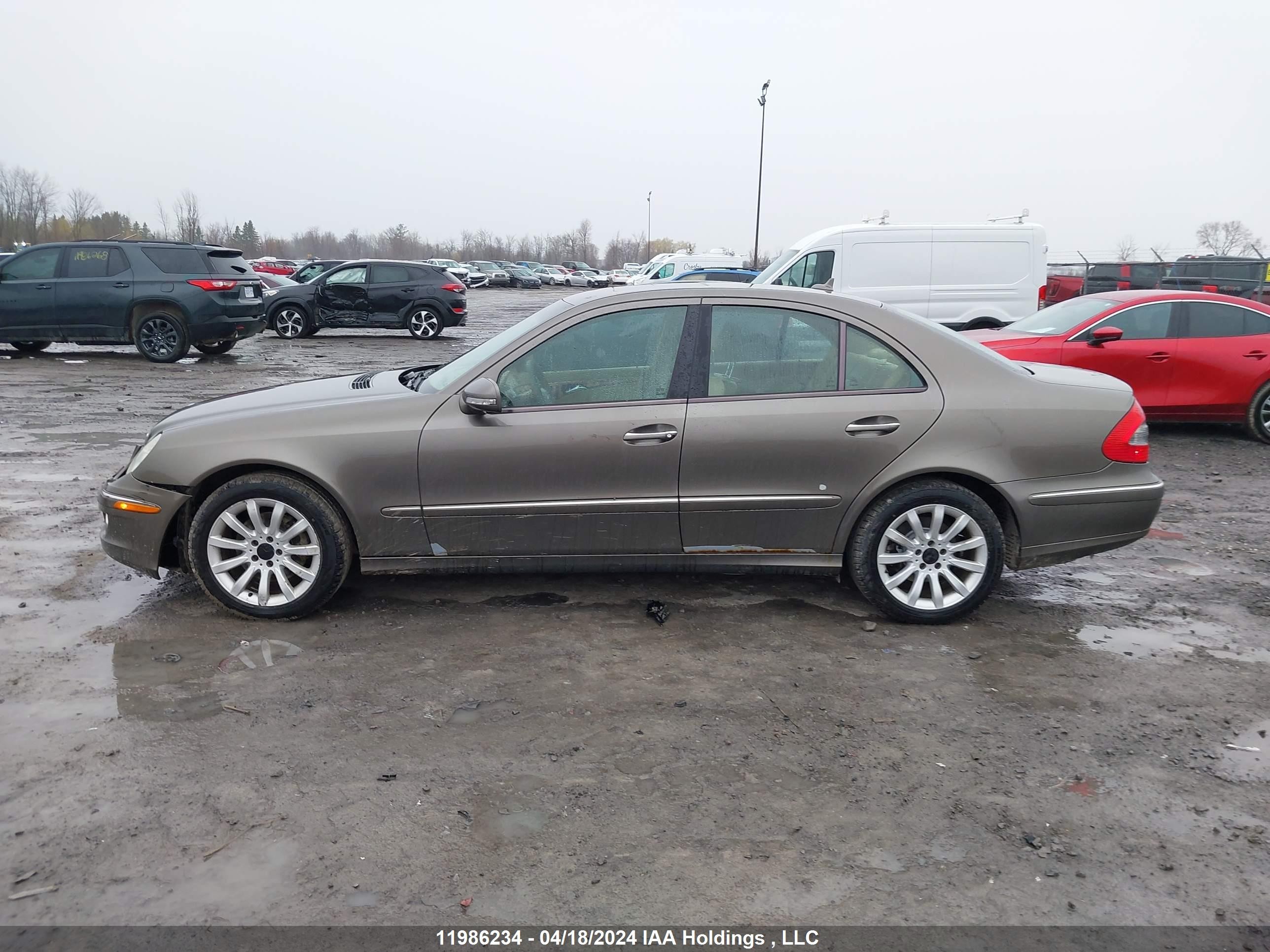 Photo 14 VIN: WDBUF92X48B241170 - MERCEDES-BENZ E-KLASSE 