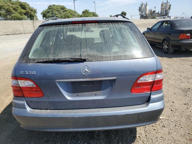 Photo 5 VIN: WDBUH65J74A452556 - MERCEDES-BENZ E 320 