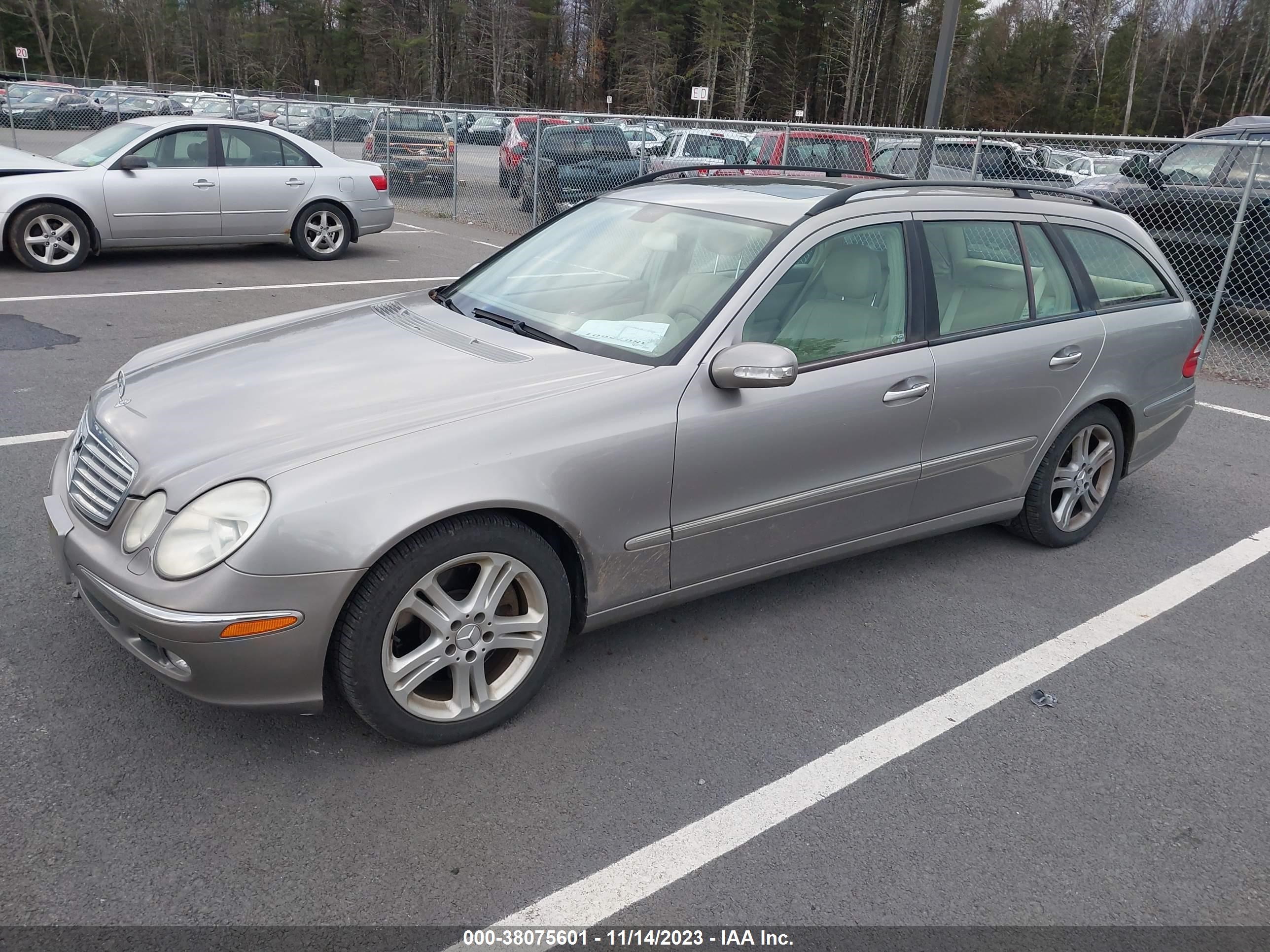 Photo 1 VIN: WDBUH83J54X118408 - MERCEDES-BENZ NULL 