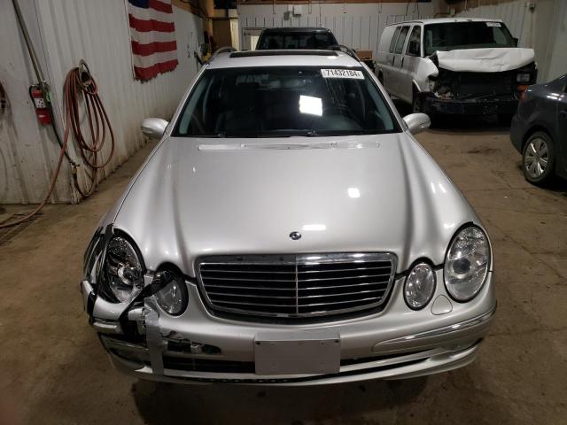 Photo 4 VIN: WDBUH83J94X115317 - MERCEDES-BENZ E 500 4MAT 