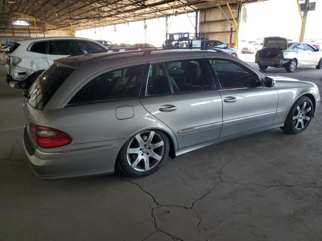 Photo 2 VIN: WDBUH87X38B295668 - MERCEDES-BENZ E-CLASS 