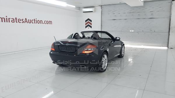 Photo 12 VIN: WDBWK45F89F218804 - MERCEDES-BENZ SLK 200 