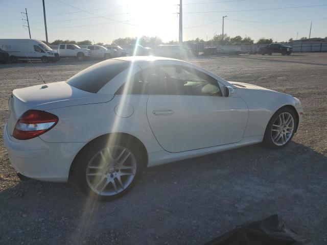 Photo 2 VIN: WDBWK54F27F163187 - MERCEDES-BENZ SLK 280 